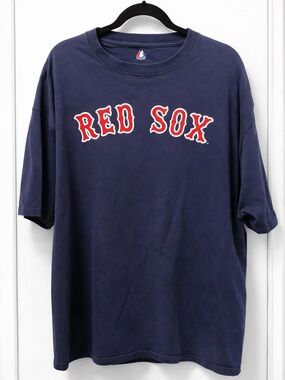 Majestic Navy Short-Sleeve "RED SOX" Graphic Tee